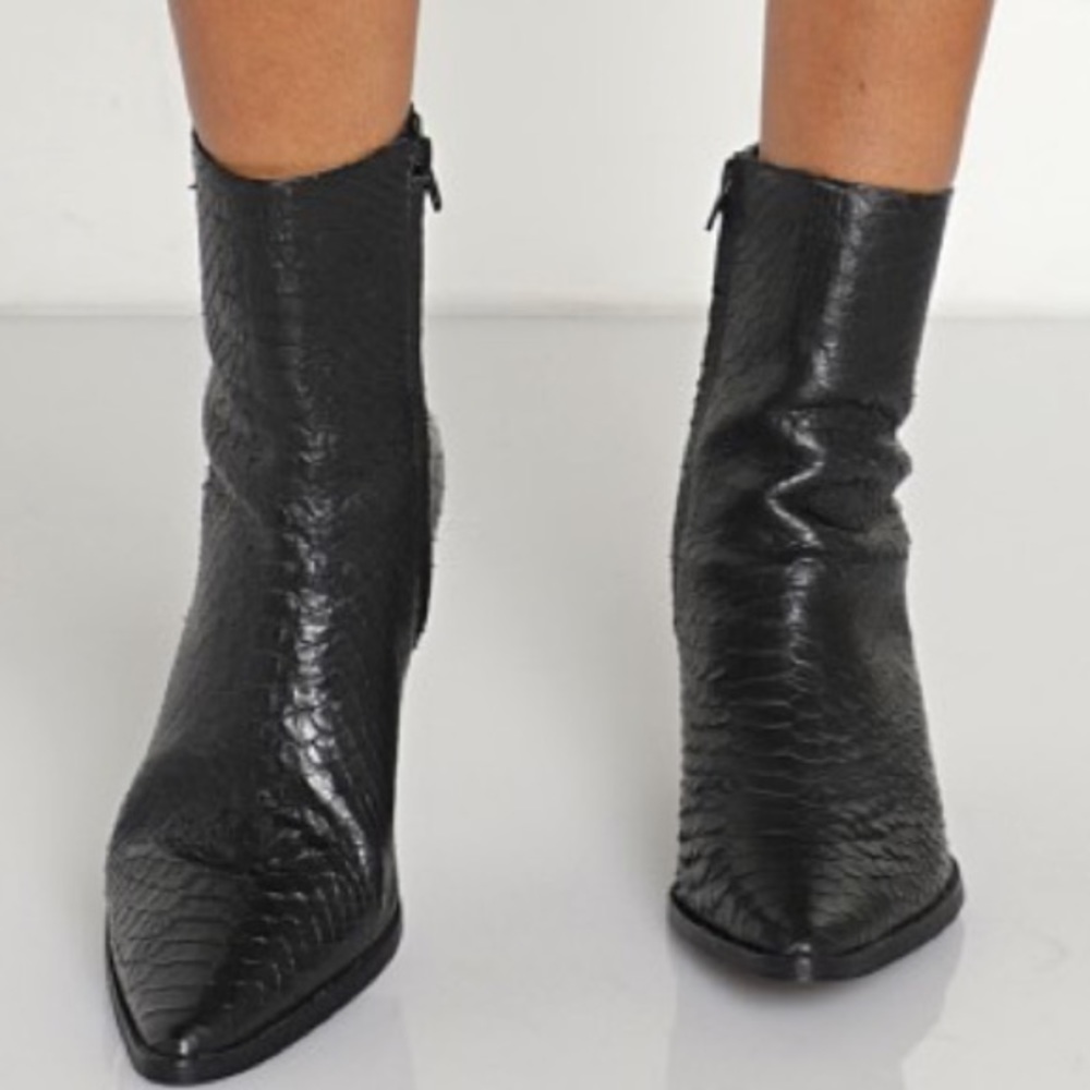 Matisse New  Caty Western Ankle  Boot Black Snake